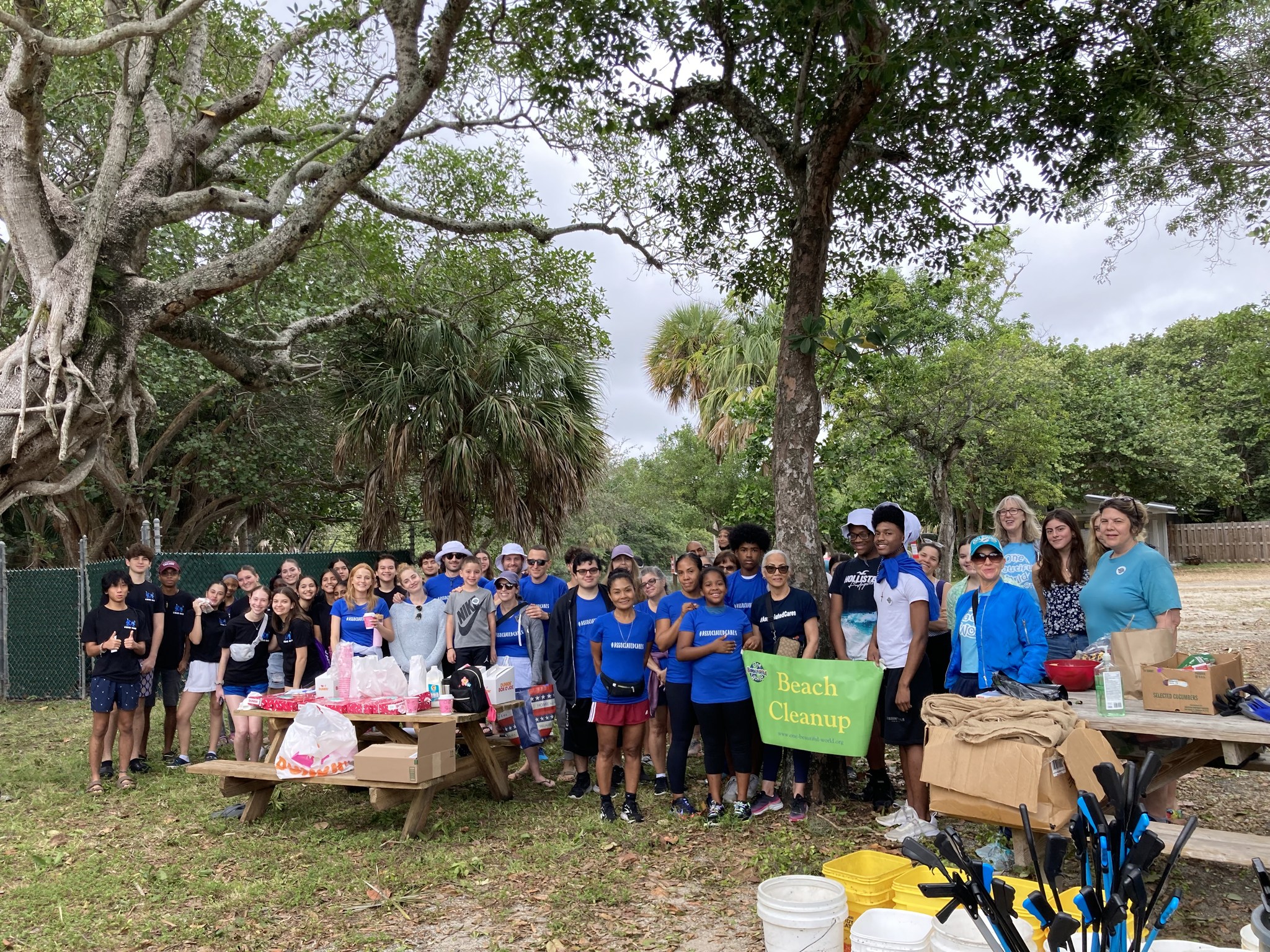 beach cleanup